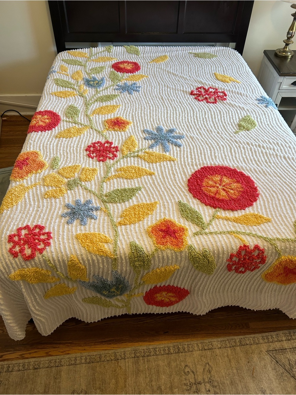 Vintage Chenille bedspread damask 3D woven King